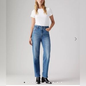 Levi's Women's Ribcage Straight Ankle Jeans NWT